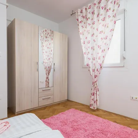 Free Private Garage * Spalato